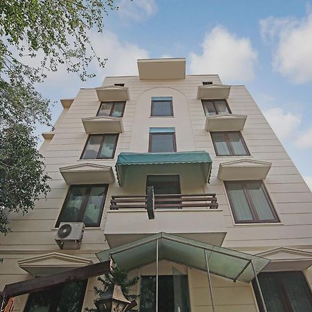 Hotel Super Capital O Tipsyy Near Aravali Biodiversity Park Gurgaon Exterior foto