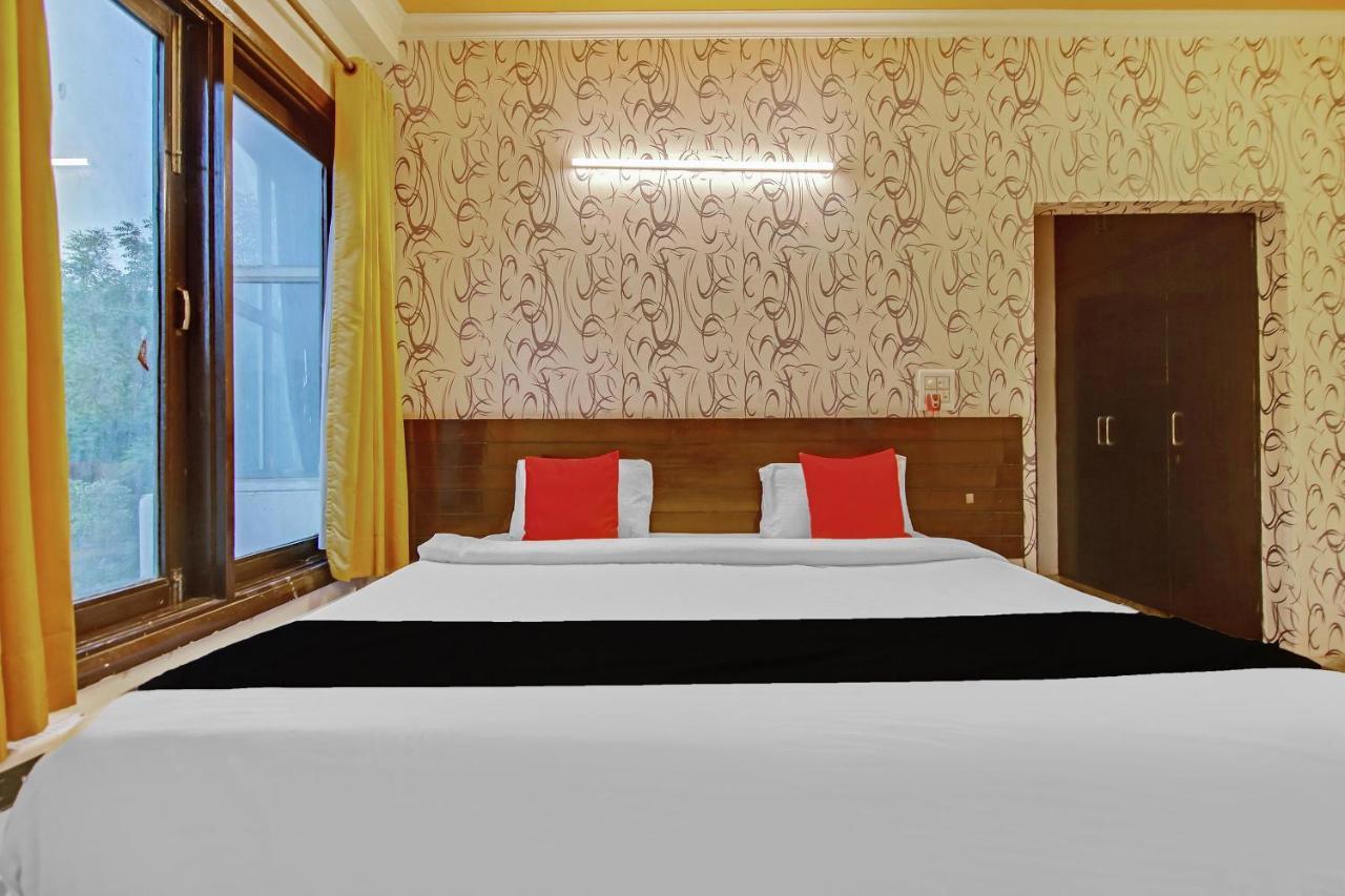 Capital O Tipsyy Near Aravali Biodiversity Park Gurgaon Exterior foto